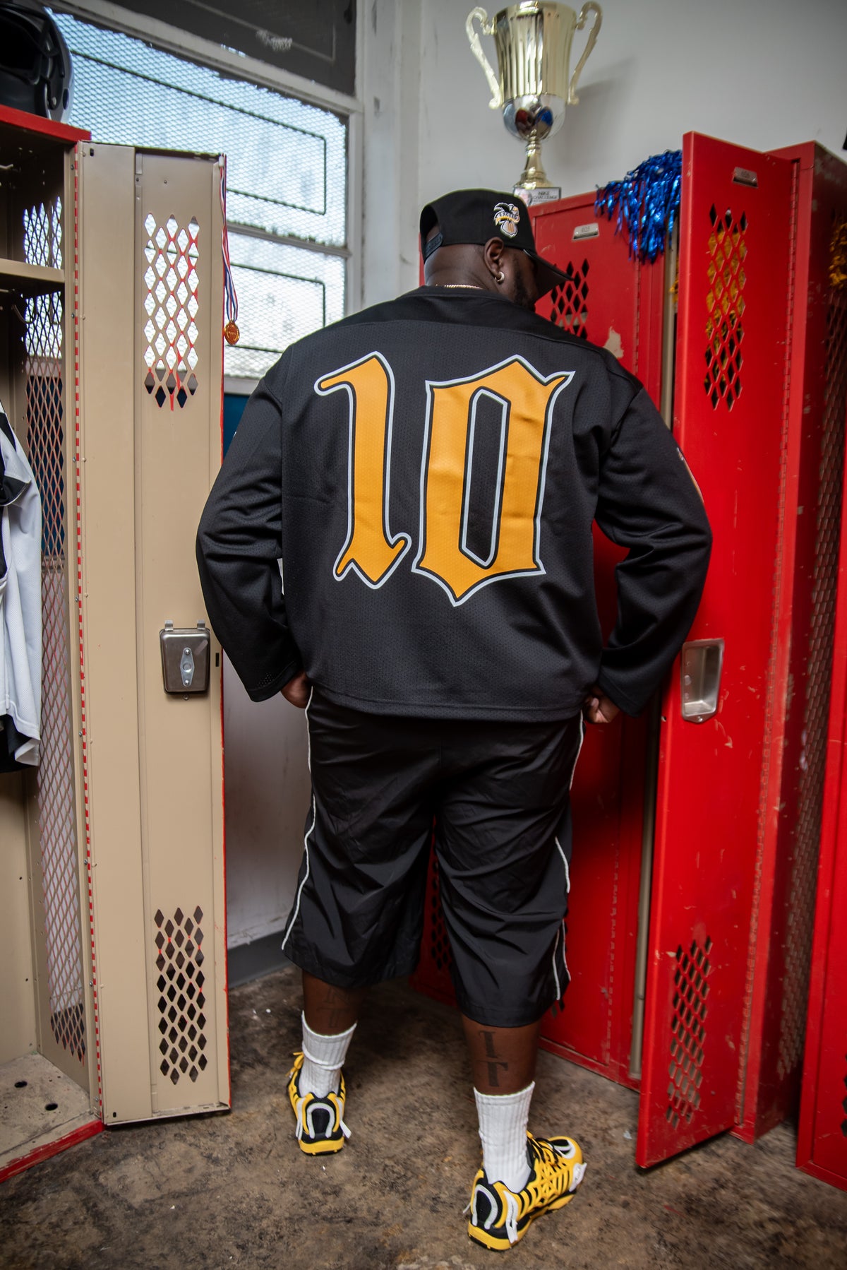 C10UD mesh Hockey Jersey (Bllack & Gold)